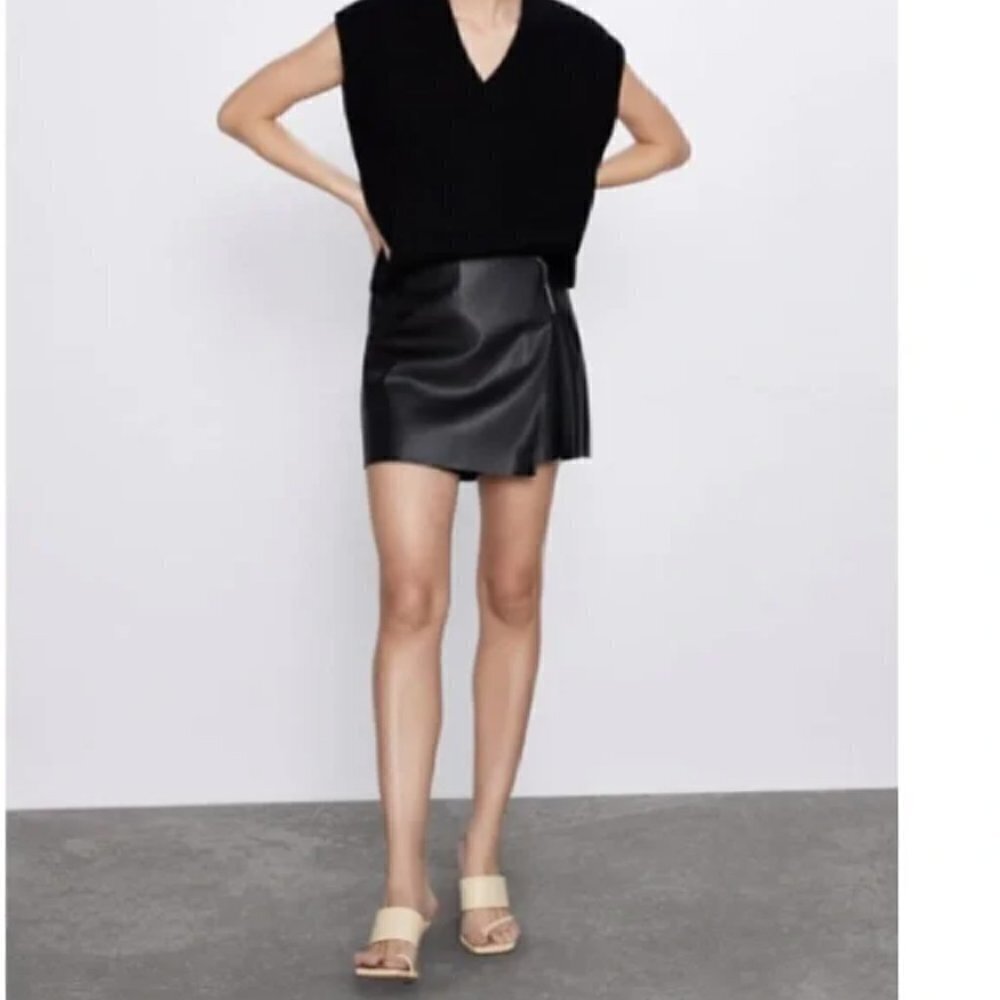 Zara Black Vegan Faux Leather Wrap Front Skort S